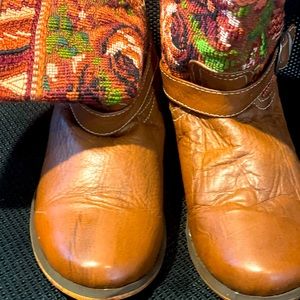 Leather with fabric boots